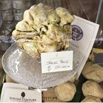 A special price of 330,000 euros for a handful of #truffles #centralmarket #florence #italy