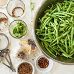 Preserving Secrets: learn how to can and pickle like a pro with tips from @ruraleating at zesterdaily.com - Beginners have no fear! #farmtotable #sustainablefood #delicious