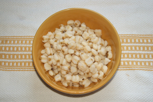 Hominy (maize) is one of the ingredients in the authentic succotash recipe. Credit: Glane23 / Wikimedia Commons