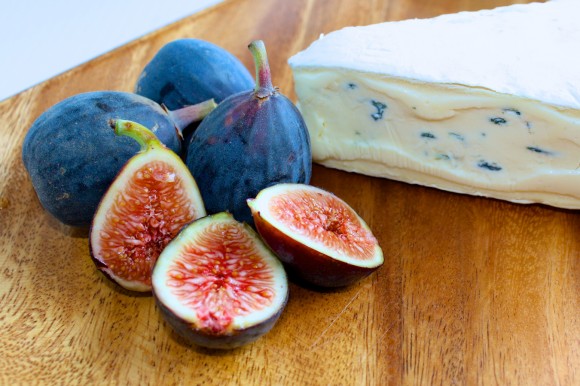 Mission figs and Cambozola cheese. Credit: Cheryl D. Lee
