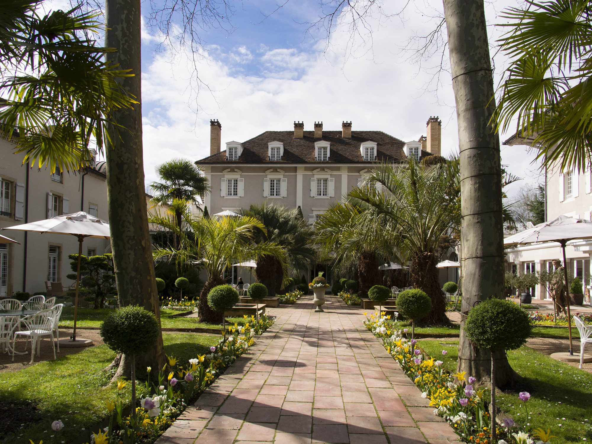 Les Prés d'Eugénie, the hotel and restaurant. Credit: Copyright 2015 Carla Capalbo