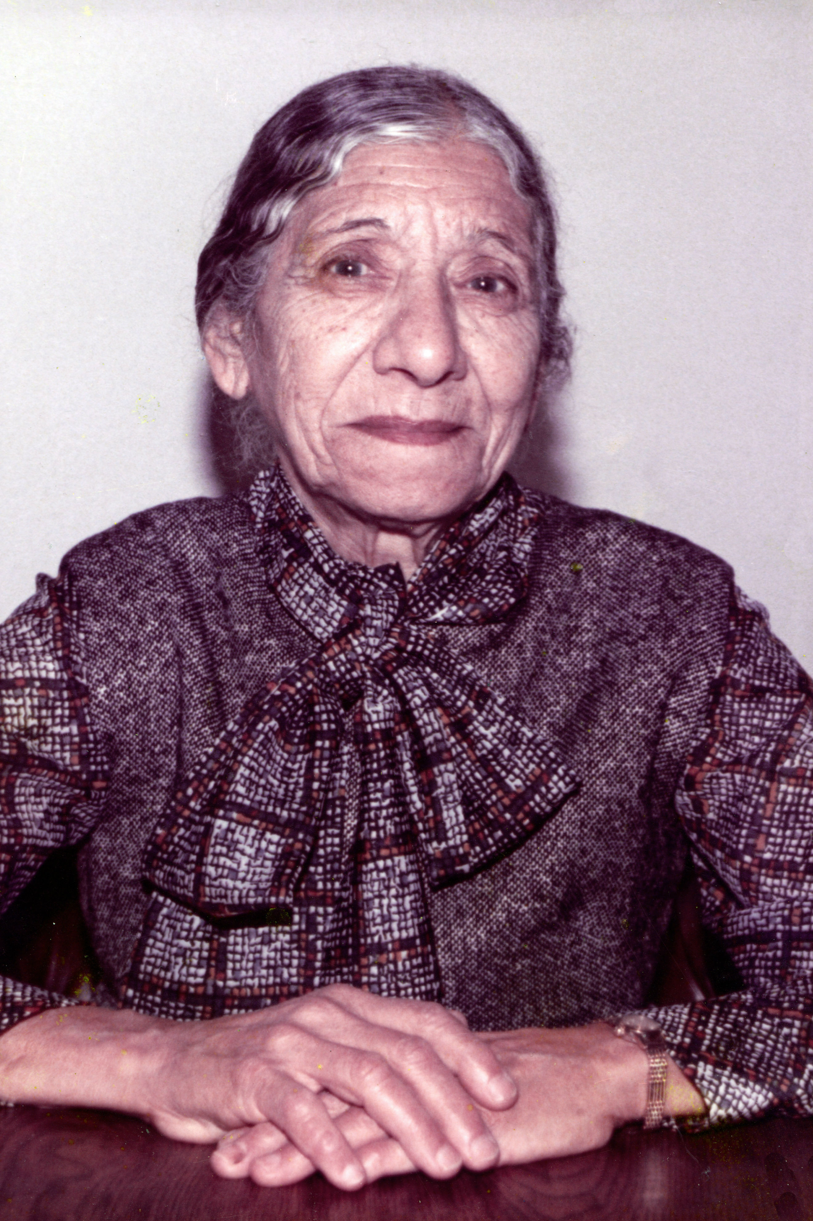 Amelia Saltsman’s paternal grandmother, Rachel Ben-Aziz, would cook the Iraqi fried funnel cakes known as zengoula. Credit: Photo courtesy of Amelia Saltsman 