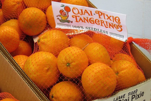 A crate of Ojai Pixies ready for purchase. Credit: Copyright 2016 Dana Rebmann