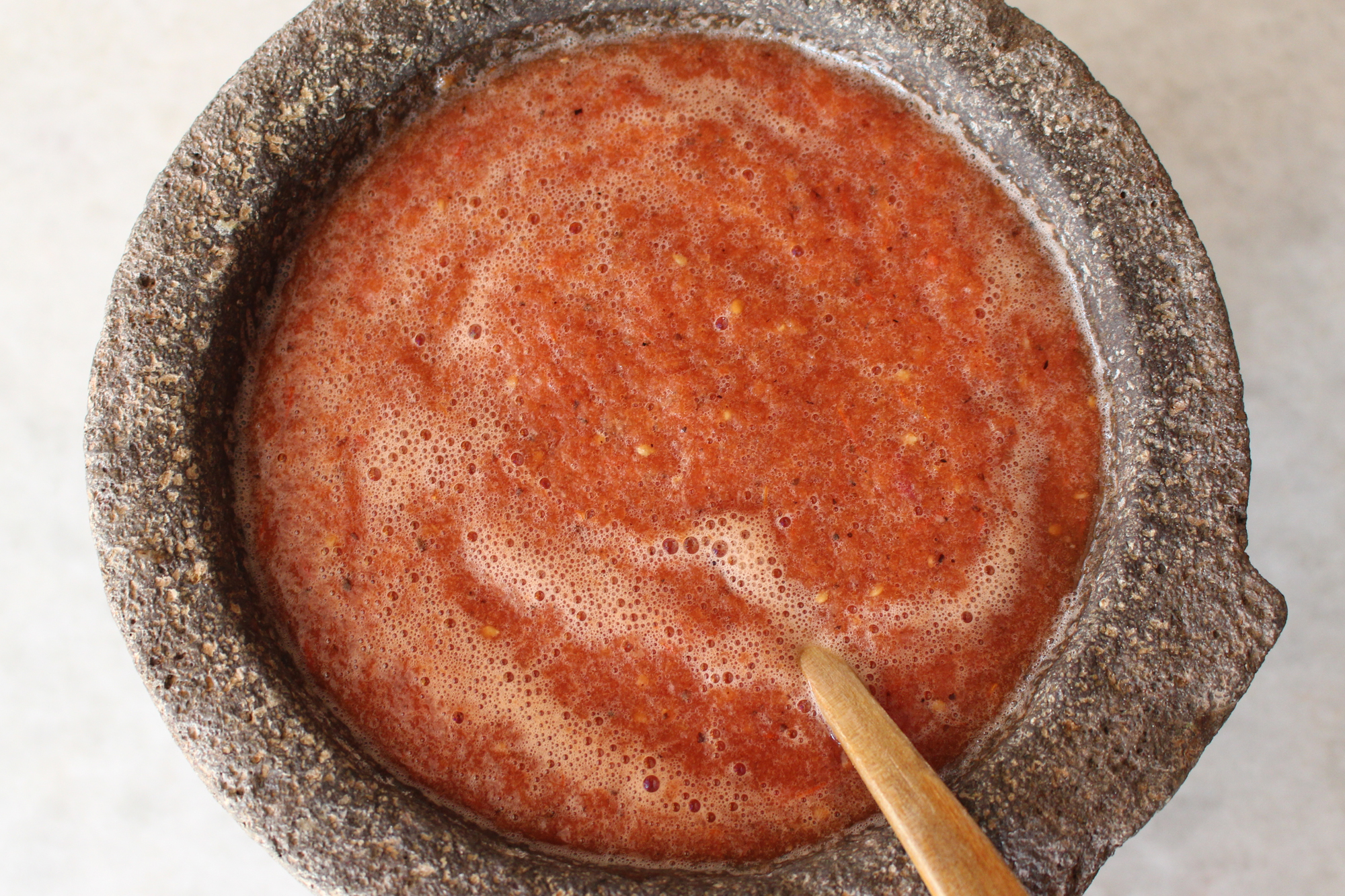 Salsa of Roasted Tomatoes, New Garlic and Chilli. Credit: Copyright 2016 Sue Style