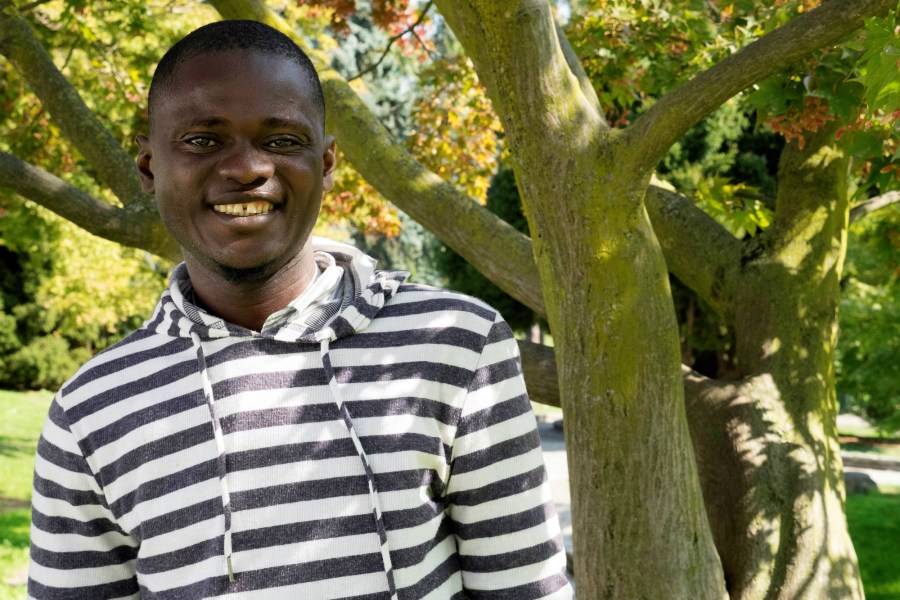 Ibrahim Soriba Mansaray, a former child soldier, became a farmer and food activist after turning his life around. Copyright: 2017 Carla Capalbo